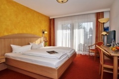 Doppelzimmer-Kampenwand-Kopie-1